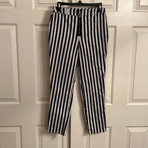 U38- Forever 21 Black White Stripes Pants Zipper Button Closure Size Medium